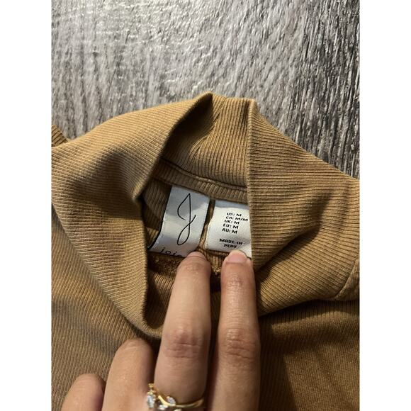 Joie Womens Medium Mustard Yellow Ribbed Mock Neck Short Sleeve Top Minimalist - Picture 2 of 5